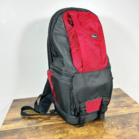Lowepro Fastpack 100 Padded Camera Backpack Bag Film Digital SLR Gear - Picture 1 of 13